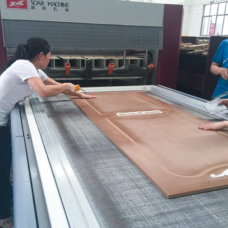 LM501 Adesivo de termoformagem a vácuo PVC para portas de madeira